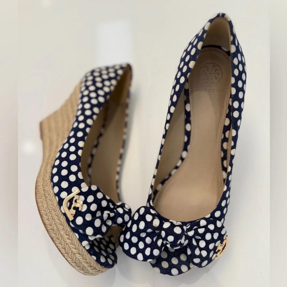 Tory Burch Dory 85MM Peep Toe Espadrille-Polka Dot Canvas, Size 7.5, GENTLY WORN